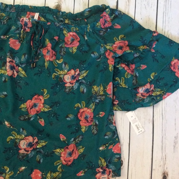 Xhilaration Tops - Xhiliration by Target flowy, off shoulder top 2XL